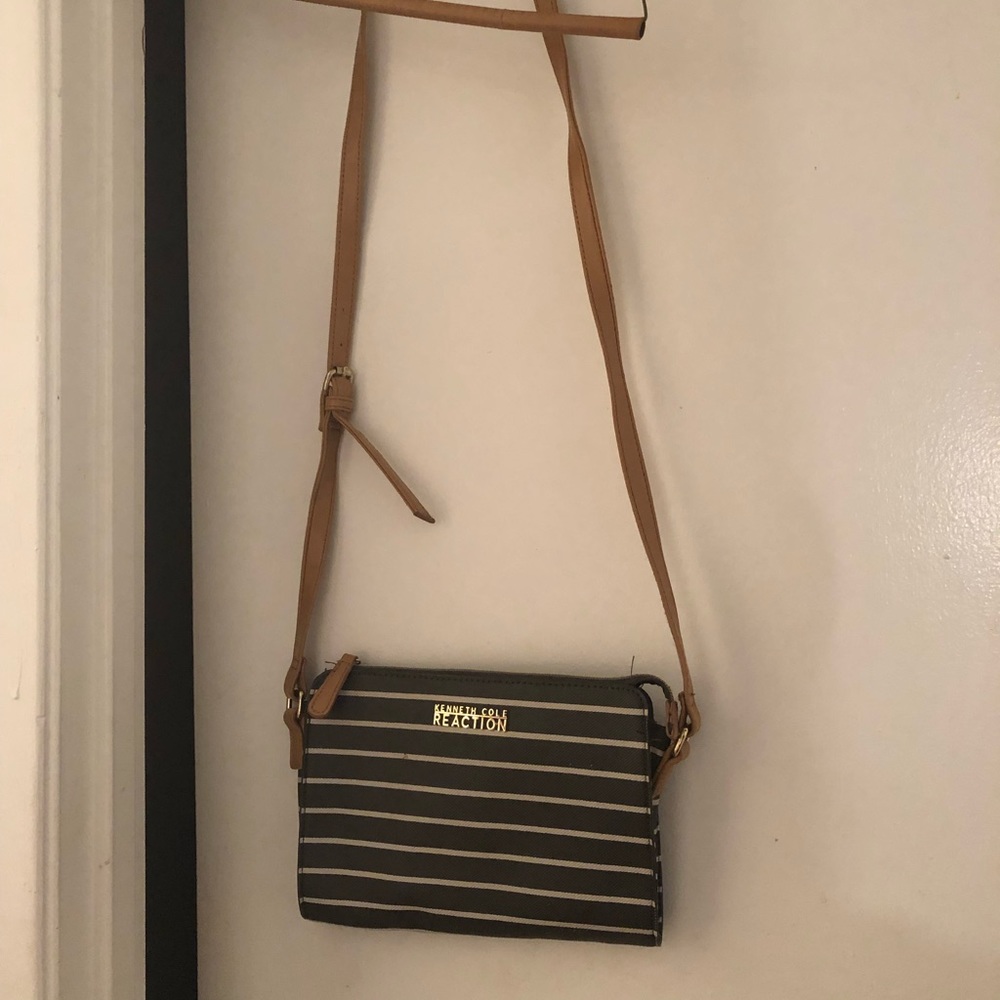 Kenneth ColeCrossbody